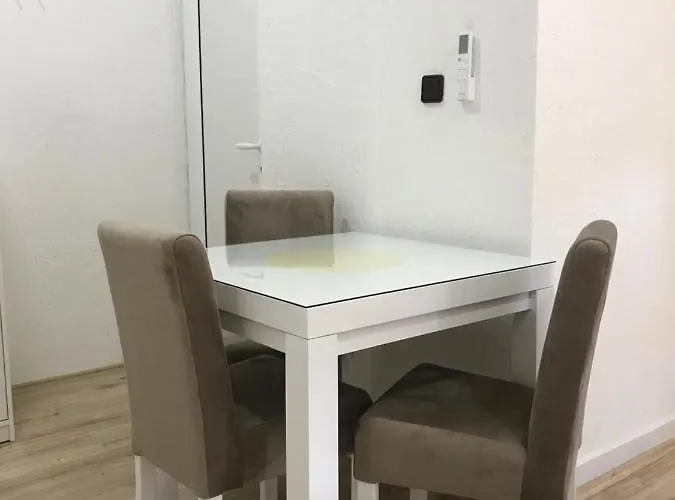 Daire Soba Milojkovic Golubac